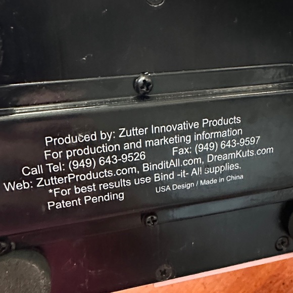 Pink Binding Machine - Picture 8 of 13